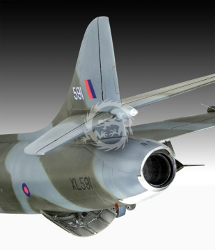 Hawker Hunter T.7/T.7A - Revell 03786 skala 1/32