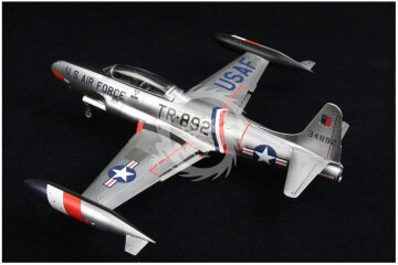 T-33A Shooting Star Early Version T-33A Great Wall Hobby L4819 skala 1/48