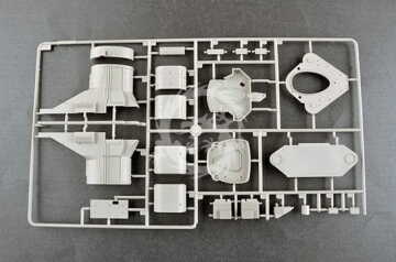 Model plastikowy German Battleship Gneisenau Trumpeter 03714 skala 1/200