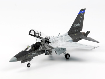 Model plastikowy T-50A Golden Eagle (T-X Program Prototype Aircraft) Wolfpack WP14810 skala 1/48