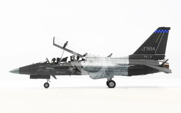Model plastikowy T-50A Golden Eagle (T-X Program Prototype Aircraft) Wolfpack WP14810 skala 1/48