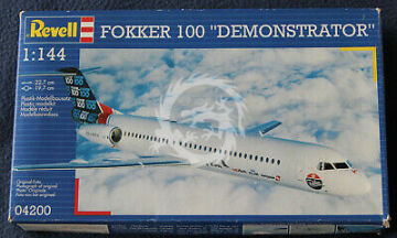 Fokker 100 Demonstrator Revell 04200 skala 1/144