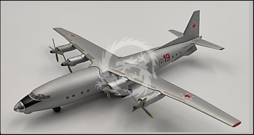 Antonov AN-10TS red 