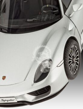 Porsche 918 Spyder - Revell 07026 skala 1/24