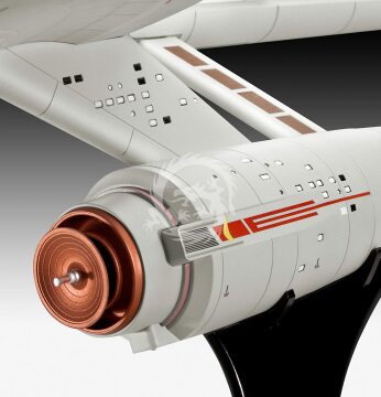 Dźwięk i światło Enterprise NCC-1701 Revell 00454 skala 1/600