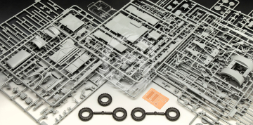 Model Set W.O.T. 8 BM-13-16 Katyusha/Cargo - Revell 63338 skala 1/35