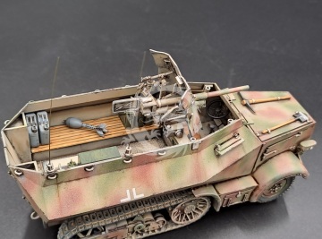 Schuztenpanzerwagen U304(f) mit 3,7 cm PaK 36 - KM Model KM-35006 Wydruk 3D skala 1/35 