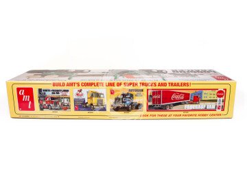 Peerless Holz-Trailer - AMT 1103 skala 1/25