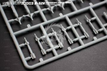 B-52H Stratofortress Strategic Bomber Great Wall Hobby L1008 skala 1/144