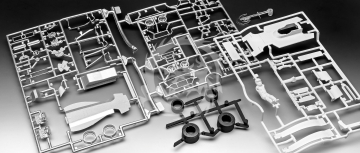 Surtees TS16/03 - Revell 07739 skala 1/32