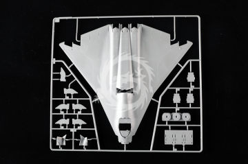 PLAAF J-36 - Trumpeter  01689 skala 1/72
