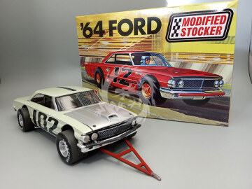 1964 Ford Galaxie Modified Stocker -  AMT 1383 skala 1/25