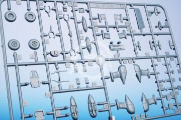 Junkers Ju 87D-1/3 'Combat & Captured' - Special Hobby SH72542 skala 1/72 