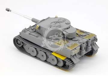Tiger I Initial Production s.Pz.Abt.502 Leningrad Region 1942/43 Winter - Border Model BT-014 skala 1/35