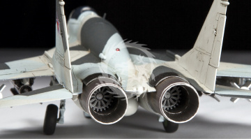 MiG-29 SMT Zvezda 7309 skala 1/72