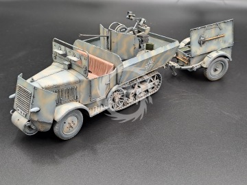 Schutzenpanzerwagen U304(f) mit 2 cm Flak 38-early version - Km Model KM35008 skala 1/35 