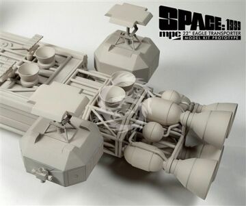 Model plastikowy Space:1999 Eagle Transporter MPC 825 skala 1/48