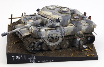 Tiger I Initial Production s.Pz.Abt.502 Leningrad Region 1942/43 Winter - Border Model BT-014 skala 1/35