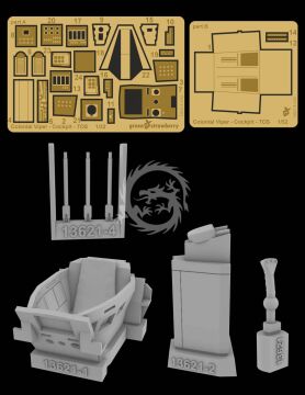 13621 Colonial Viper - Cockpit - TOS Green Strawberry scale 1/32 Battlestar Galactica