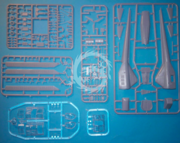 Horten Ho IX V1 with BMW 003 AMP 72017 skala 1/72