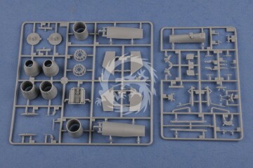 Model plastikowy Su-27 Flanker Early Version HobbyBoss 81712 skala 1/48