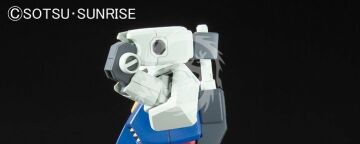 Model plastikowy RX-78-2 Gundam E.F.S.F. Prototype Close-Combat Mobile Suit, Bandai 0196716, skala 1/144.