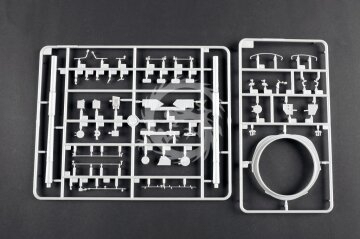 NA ZAMÓWIENIE - T-72M MBT Trumpeter 09603 skala 1/35