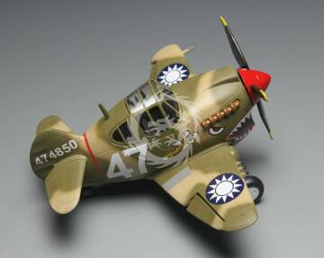 Model plastikowy WWII United States Curtiss P-40 Warhawk Tiger Model TM-106 skala 1/Egg