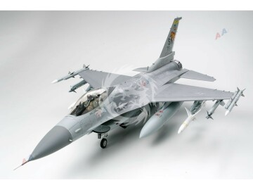 F-16CJ (Block 50) Fighting Falcon Tamiya 60315 skala 1/32