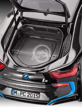 BMW I8 - Revell 07008 skala 1/24