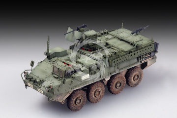 M1127 Stryker Reconnaissance Vehicle (RV) Trumpeter 07422 skala 1/72
