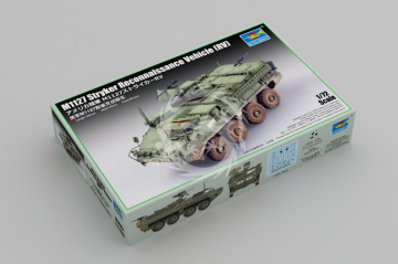 M1127 Stryker Reconnaissance Vehicle (RV) Trumpeter 07422 skala 1/72