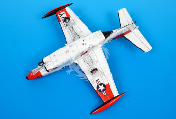 Model plastikowy T-2C Buckeye 'US Naval Test Pilot School', Wolfpack WP10006, skala 1/72