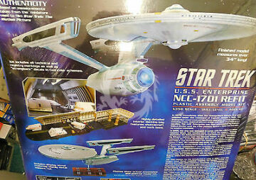 Enterprise NCC-1701 Refit Star Trek Polar Lights 949 skala 1/350