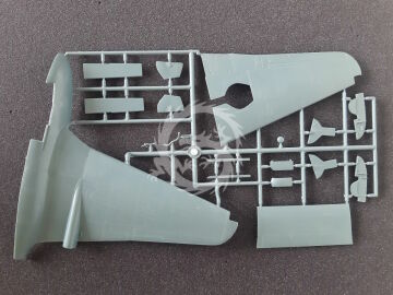 DH-100 Vampire FB.5 Infinity Models INF 3204 skala 1/32