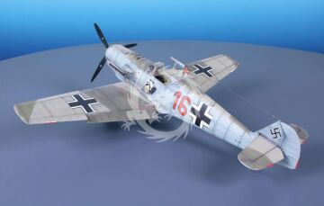 Messerschmitt Bf 109E-1 ‘Lightly-Armed Emil’ Special Hobby SH72454 skala 1/72