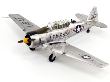 LT-6G Texan 'Korean War' Wolfpack WP17211 skala 1/72