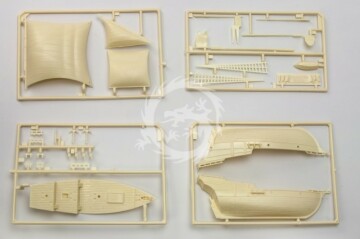 Modele plastikowe Ships of Columbus: Nina, Pinta and Santa Maria Sailing Ships (3 Kits) Lindberg 223 skala 1/144