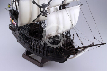 Pirate Ship Aoshima 055007 skala 1/100