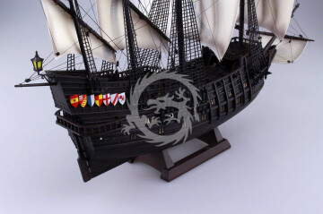 Pirate Ship Aoshima 055007 skala 1/100