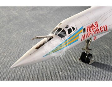 TU-160 Blackjack Bomber Trumpeter 01620 skala 1/72