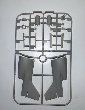 Model plastikowy SAAB J29 B - ”22 U.N. Fighter Squadron” Pilot Replicas 48-A-004 skala 1/48