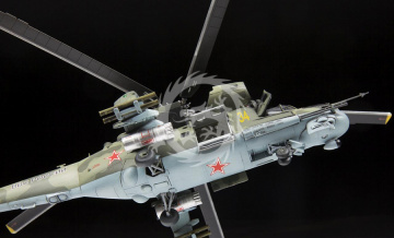 MI-24P HIND Zvezda 7315 skala 1/72