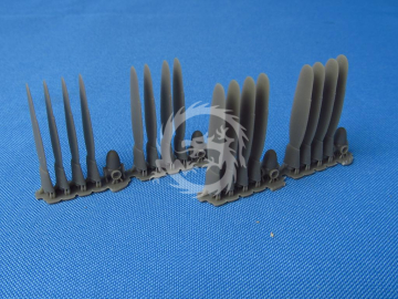 B-29. Propellers set late type - Metallic Details MDR7281 skala 1/72