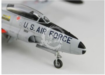 T-33A Shooting Star Late Type T-33 Great Wall Hobby L4821 skala 1/48